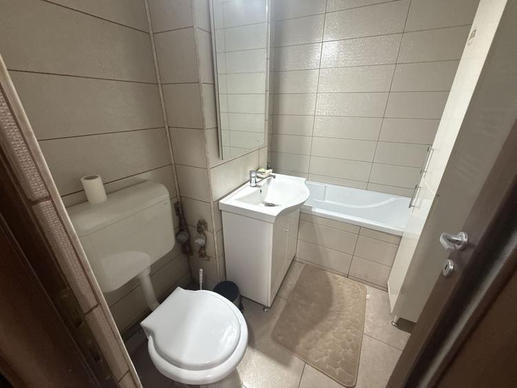 AP. 3 CAMERE - PARCUL FLORILOR, RENOVAT, BLOC REABILITAT, COMISION 0% - 10