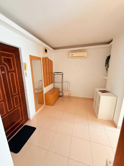 Apartament cu 2 camere semidecomandat în Ultracentral