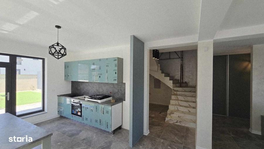 Casă cu 3 camere cu Teren 340 Mp în Central