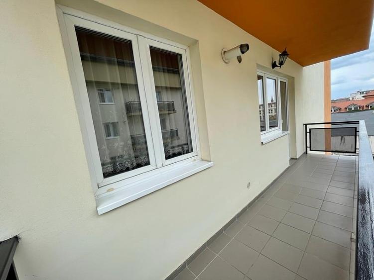 Apartament cu 2 camere decomandat, mobilat în Terezian