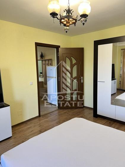 Apartament cu 2 camere decomandat în Lipovei