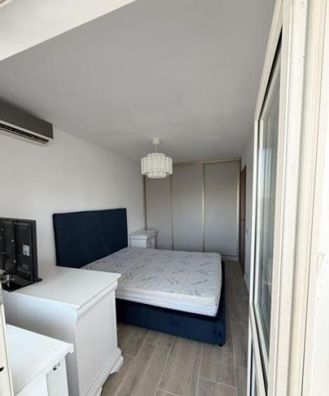 Apartament cu 3 camere decomandat, mobilat în Aviației