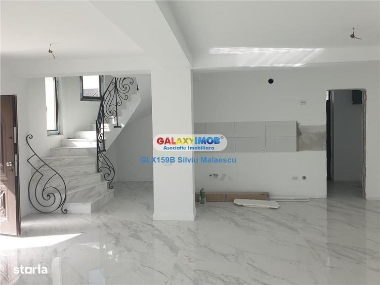 Casă cu 3 camere în Balotești