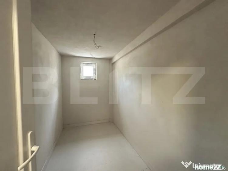 Apartament cu 3 camere în Ceangăi