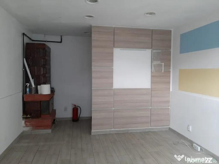 Spațiu comercial, de 20 mp, în Central