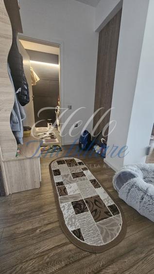 Apartament cu 2 camere semidecomandat în Florești