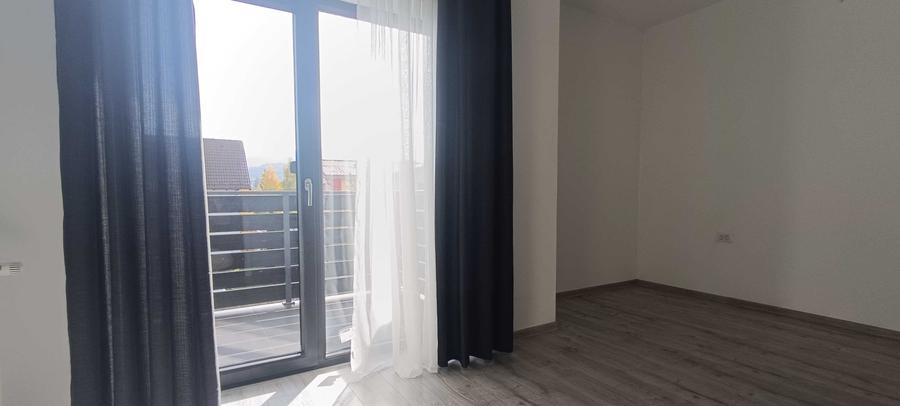 Apartament cu 2 camere decomandat în Bartolomeu