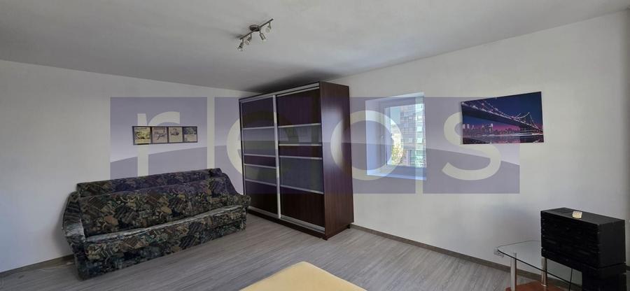 Garsonieră decomandată, mobilată în Unirii