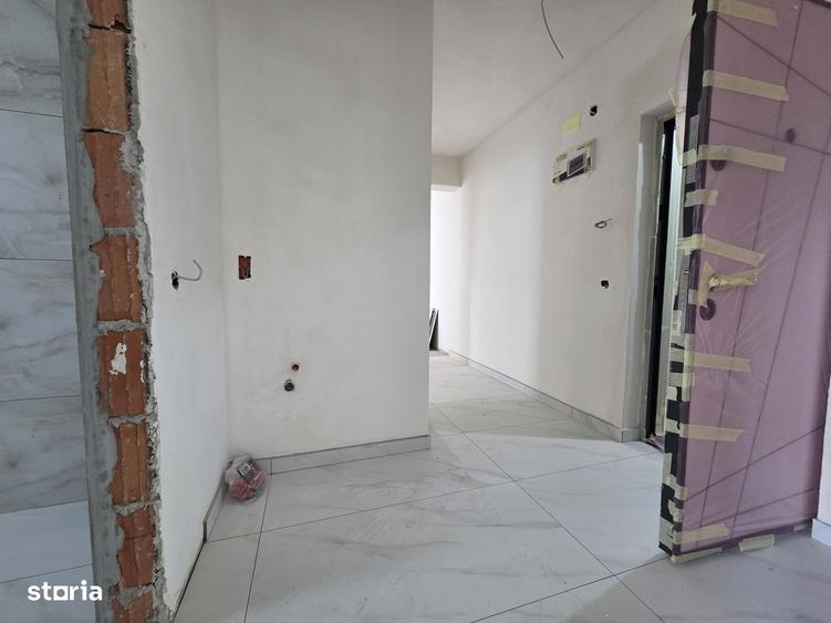 Apartament cu 2 camere semidecomandat în Măgurele