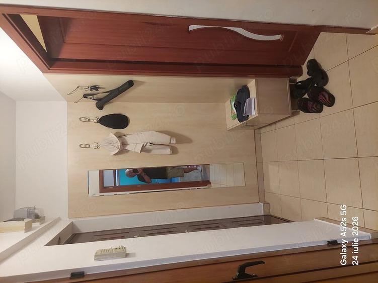 Apartament cu 2 camere semidecomandat în City Park Mall