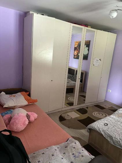 Casă cu 2 camere cu Teren 2056 Mp în Central