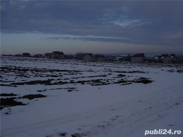 Teren de 5800 mp, în Hudum