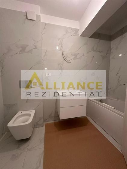 Garsonieră decomandată în Central