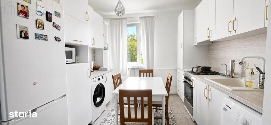 Apartament cu 3 camere în Decebal