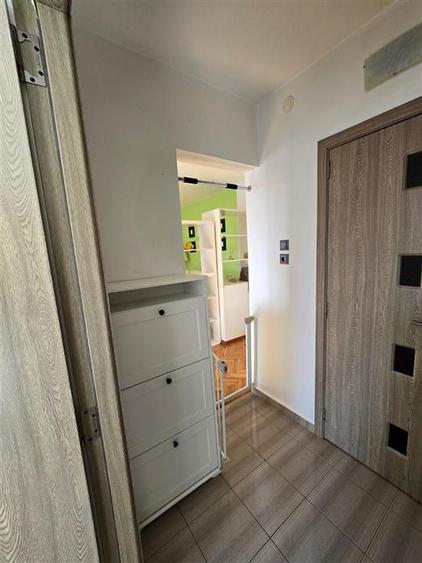 Apartament cu 2 camere semidecomandat, mobilat în Cișmigiu