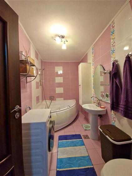Apartament cu 2 camere decomandat în Florești