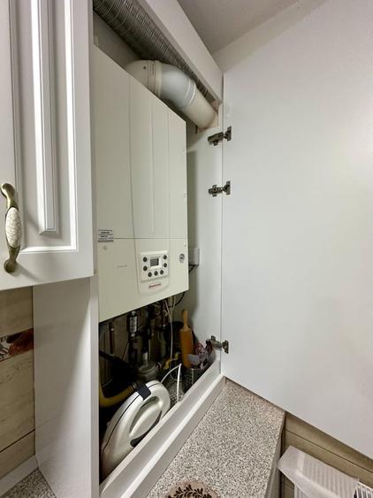 Apartament cu 2 camere decomandat în Drumul Taberei