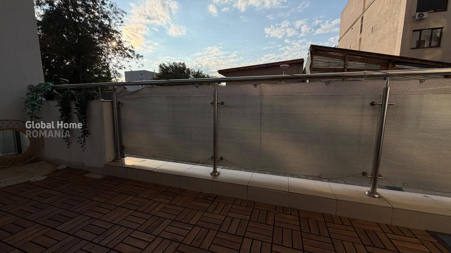 Apartament cu 2 camere semidecomandat, mobilat în 1 Mai