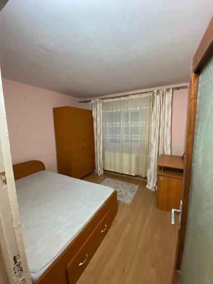 Apartament cu 2 camere decomandat în Dacia