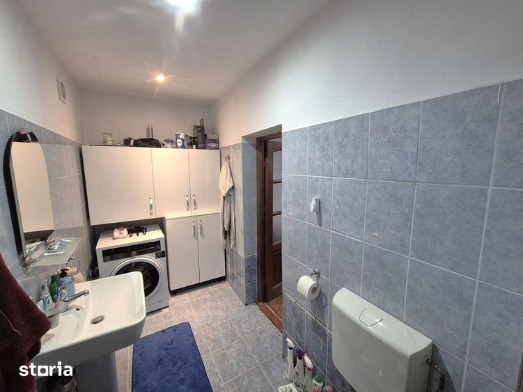 Casă cu 3 camere cu Canalizare în Micălaca