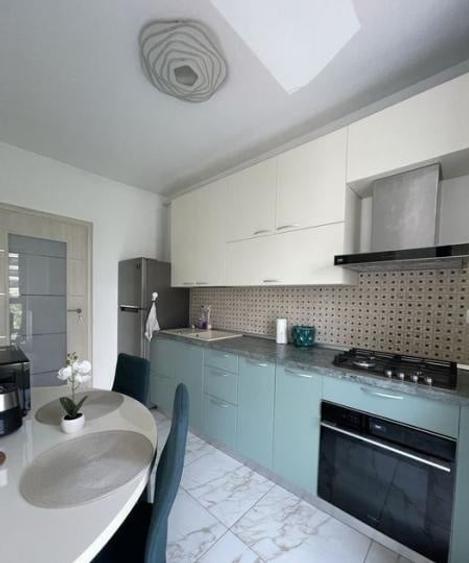 Apartament cu 2 camere decomandat, mobilat în Lujerului