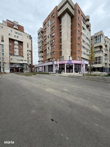 Apartament cu 3 camere în Unirii