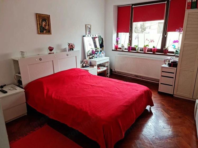 Casă cu Teren 1000 Mp în Semicentral