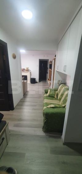 Apartament cu 3 camere semidecomandat, mobilat în Vatra Dornei