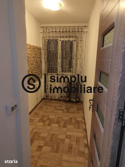 Apartament cu 2 camere în Craiovița Nouă