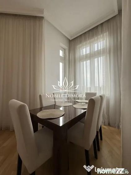 Apartament cu 3 camere decomandat în Medicină