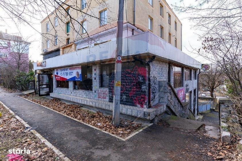 Spațiu comercial, de 150 mp, în Central