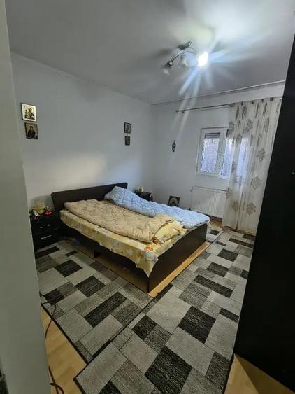 Casă cu 2 camere în Central