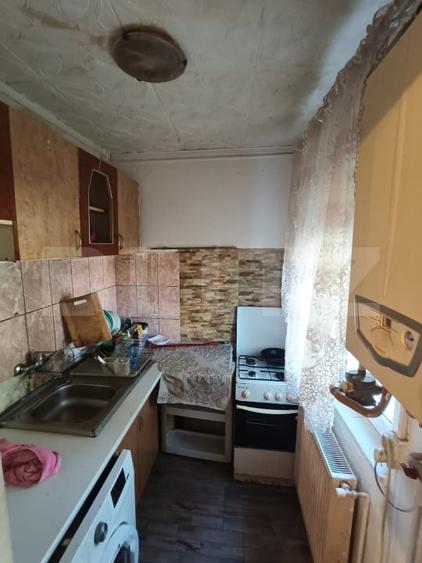 Apartament cu 2 camere semidecomandat, mobilat în Micro 14