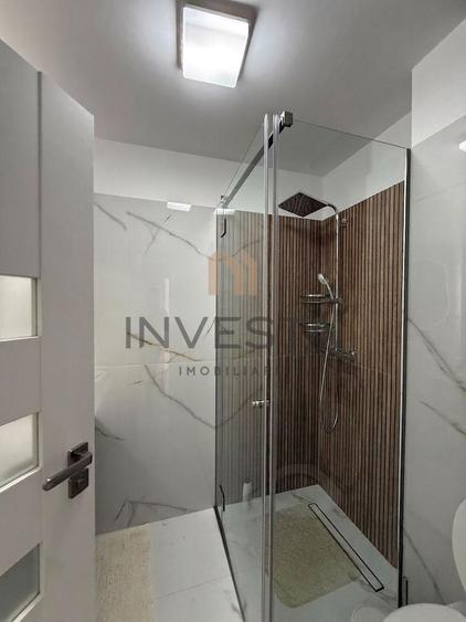 Apartament cu 4 camere semidecomandat, mobilat în Bună Ziua