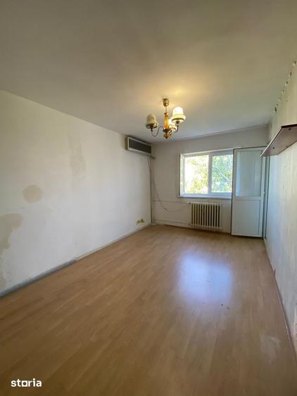 Luica 2 cam dec nemobilat 9/10, bucataria mobilata, ac, 270 euro - 3
