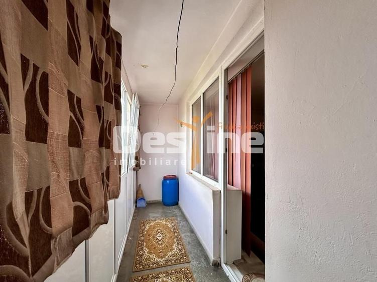 Apartament cu 2 camere decomandat, mobilat în Central
