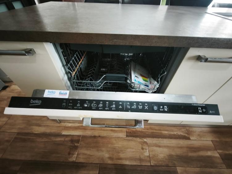 Apartament cu 2 camere decomandat, mobilat în Copou