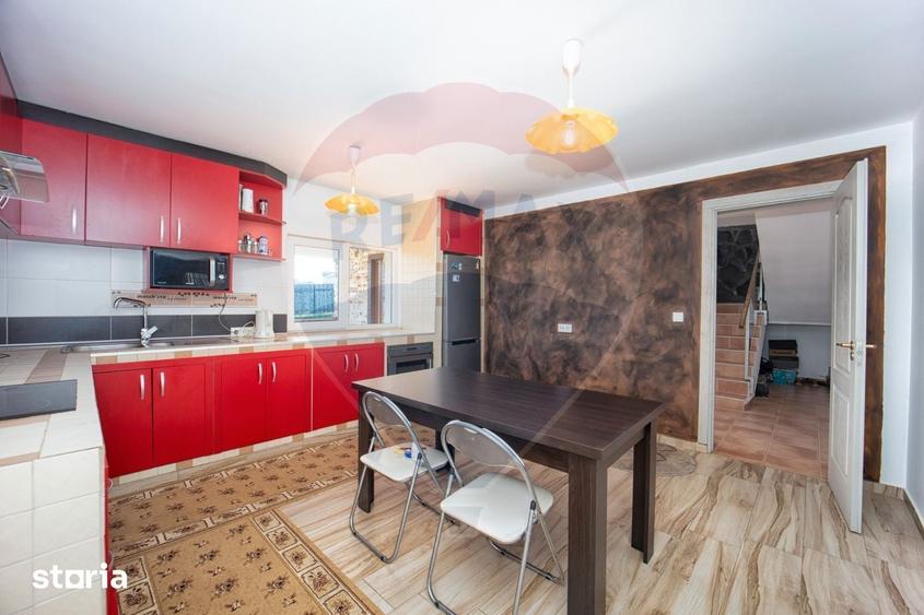 Casă cu 4 camere cu Teren 620 Mp în Bod