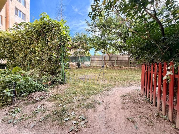 Apartament cu 3 camere decomandat în Șagului