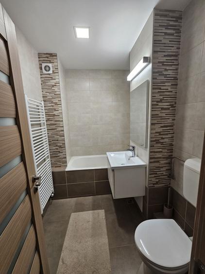 Apartament cu 2 camere decomandat în Tudor