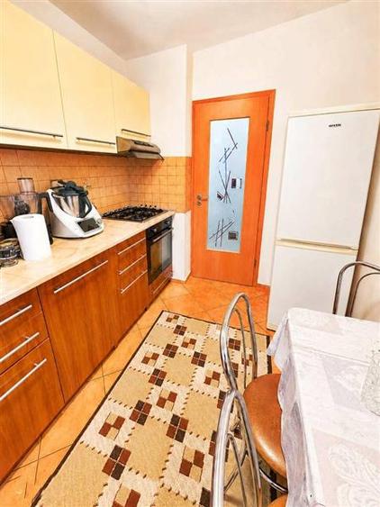Apartament 2 camere mobilat complet zona Noua - 4