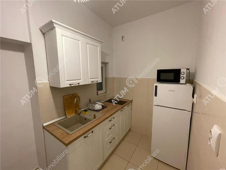 Apartament cu 2 camere decomandat, mobilat în Aeroport