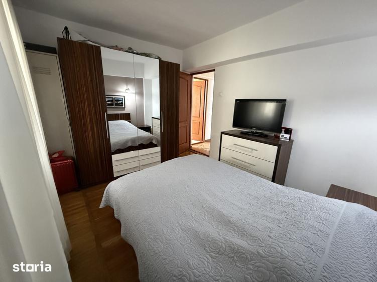 Apartament cu 3 camere în Uric