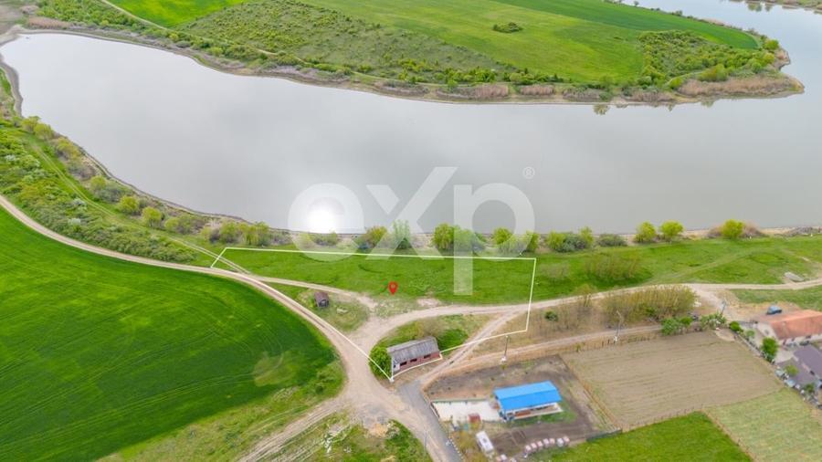 Teren agricol extravilan de 5755 mp, în Miersig