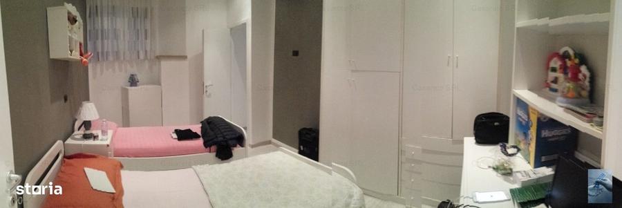 Apartament cu 3 camere în Ultracentral