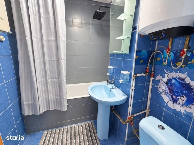 Apartament cu 3 camere în Andrei Mureșanu