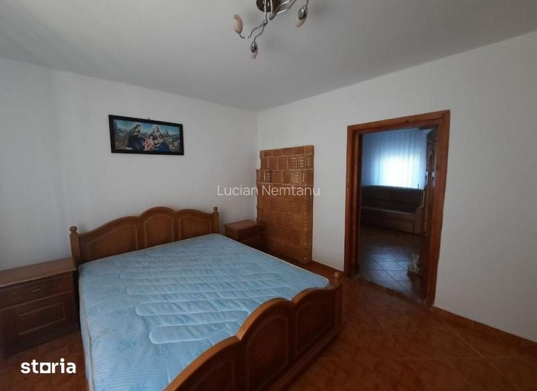 Casa 5 camere Savinesti , 170 metri Cod:163279