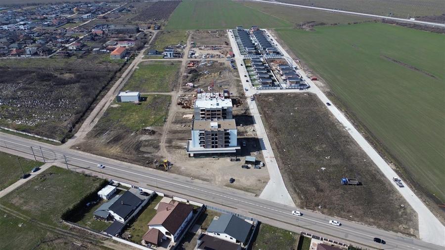Teren Construcții intravilan de 372 mp, în Nord