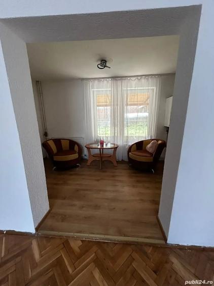 Casă cu 6 camere cu Teren 100 Mp în Sighișoara