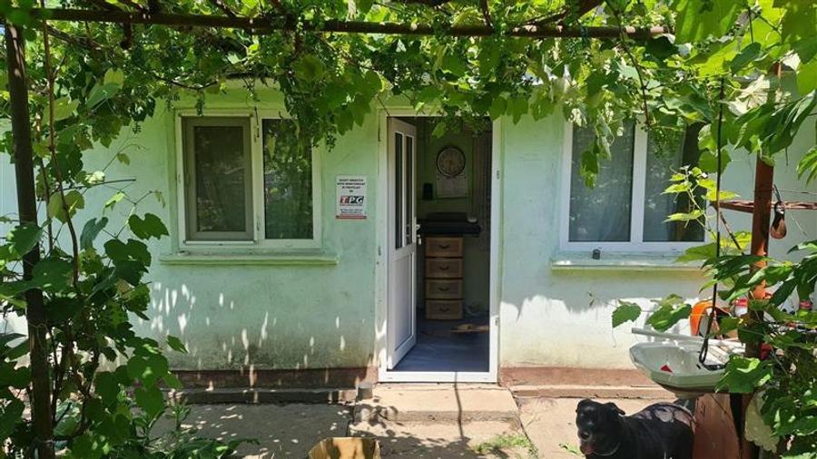 Casă individuală cu 2 camere cu Teren 1711 Mp în Topraisar